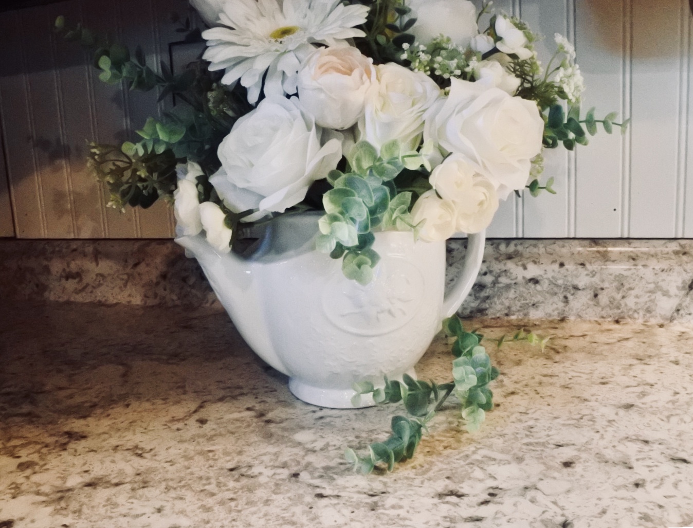 Painting Porcelain Teapots